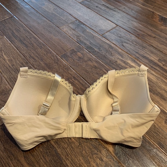 Calvin Klein bra - Picture 2 of 3